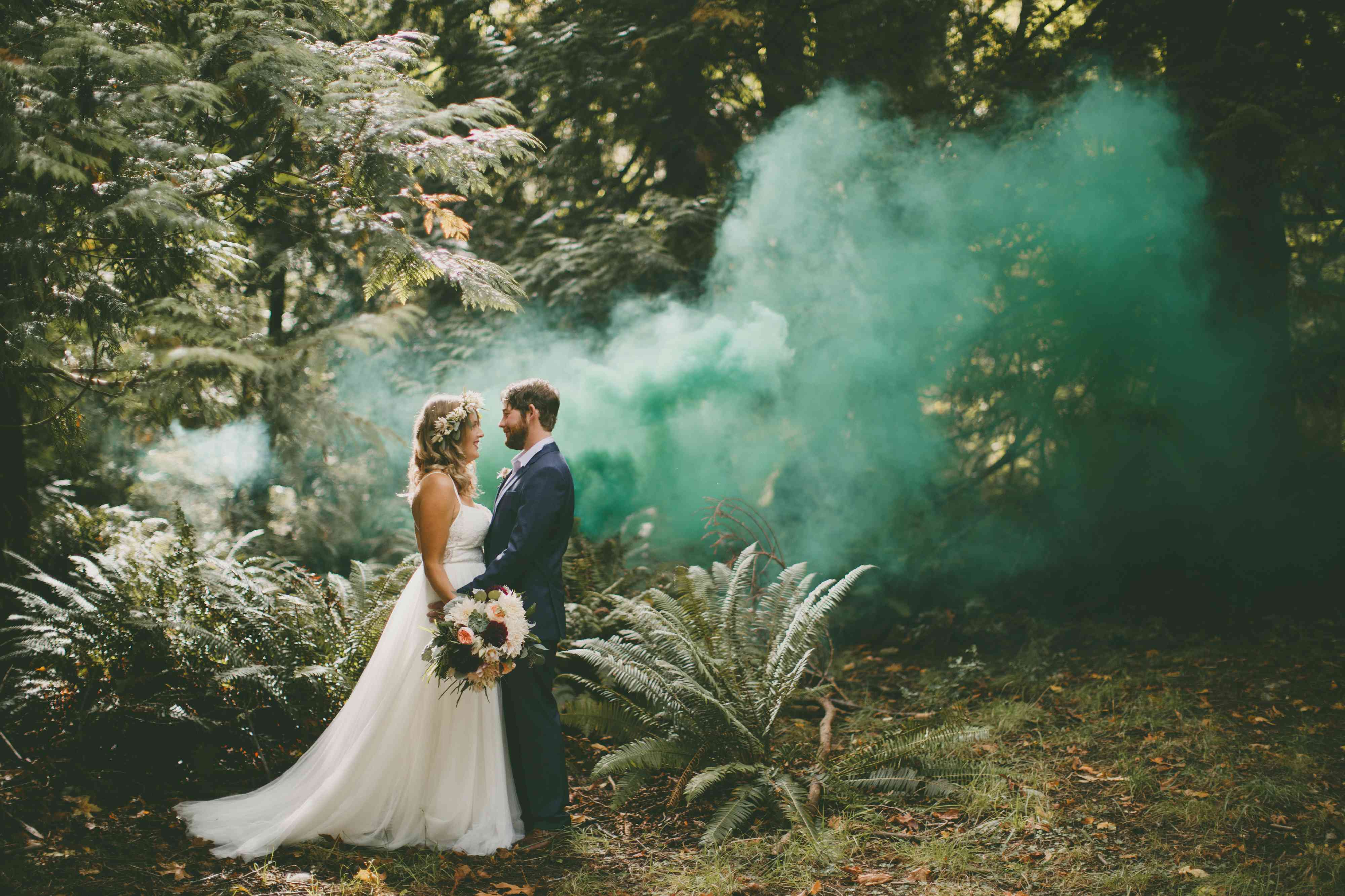 Wedding Color Smoke Bombs in Green